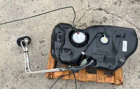 Ford Transit Courier Fuel tank 