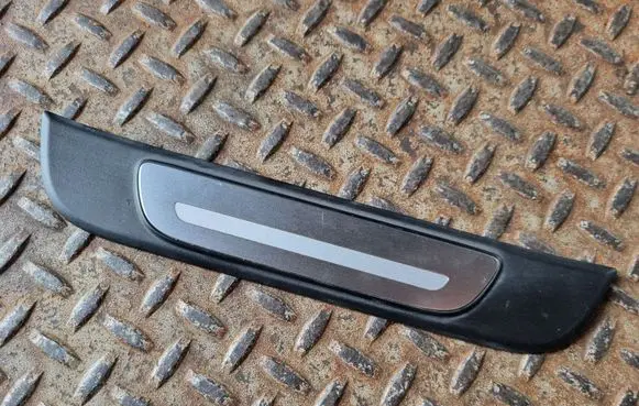 Audi A3 S3 8V Side skirt rear trim 8V4853557A