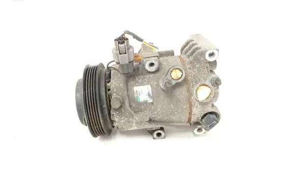 KIA Sportage Air conditioning (A/C) compressor (pump) 977012Y100