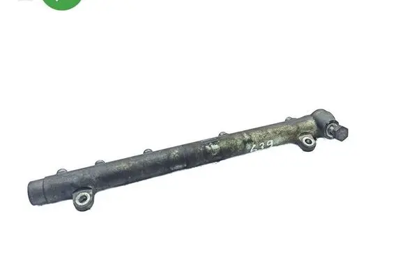 Mercedes-Benz Vito Viano W639 Fuel main line pipe 6110700395 A6110700395 0445214038