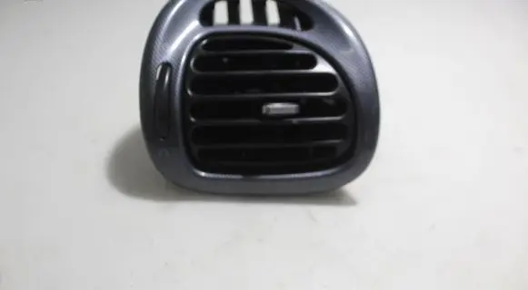 Citroen Xsara Picasso Dashboard side air vent grill/cover trim