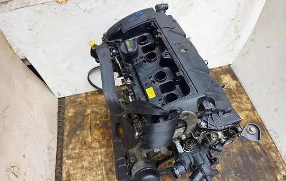 Mini One - Cooper Coupe R56 Engine N12B14AA V753464580 7534645