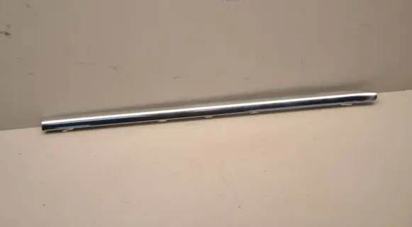 Volkswagen Golf VII Rear side glass trim 5G9853346 10616