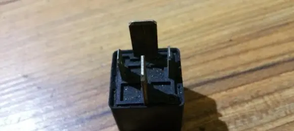 Ford Sierra Other relay 83bg14n089ca v23134-j4-x37
