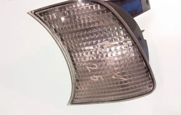 BMW 5 E34 Front indicator light 155243