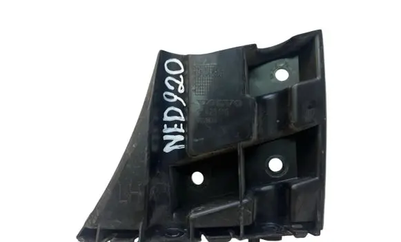 Volvo V40 Front bumper mounting bracket 31425110