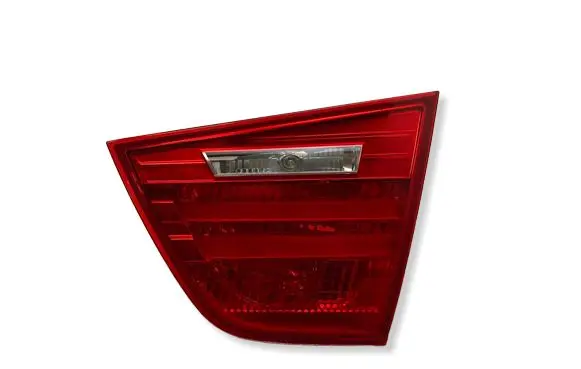 BMW 3 E90 E91 Tailgate rear/tail lights 7289434 7211215