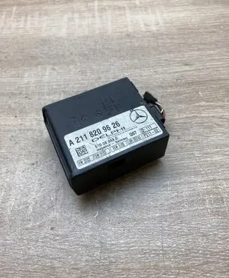 Mercedes-Benz E W211 Alarm control unit/module A2118209626