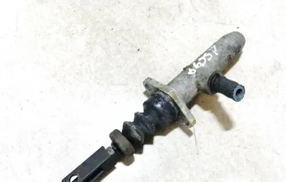 Audi 100 200 5000 C3 Clutch master cylinder 443721401a