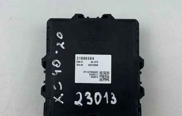 Volvo XC40 Gearbox control unit/module 31686384 00375869 1P1127009450