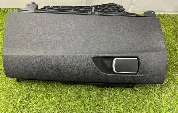 BMW 1 F20 F21 Glove box 51169226047 9226047