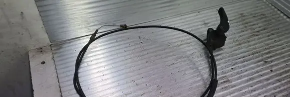 Engine bonnet/hood lock release cable