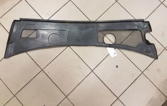 Audi A6 S6 C6 4F Wiper trim 4F1819447