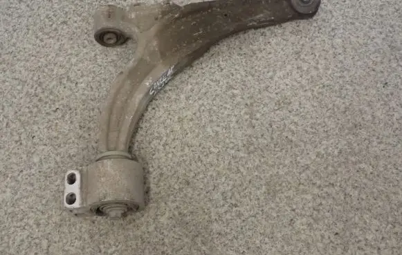 Chevrolet Cruze Rear suspension control arm 