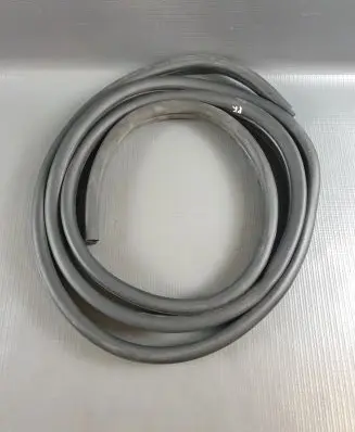 Renault Kangoo II Rubber seal front door (on door) 
