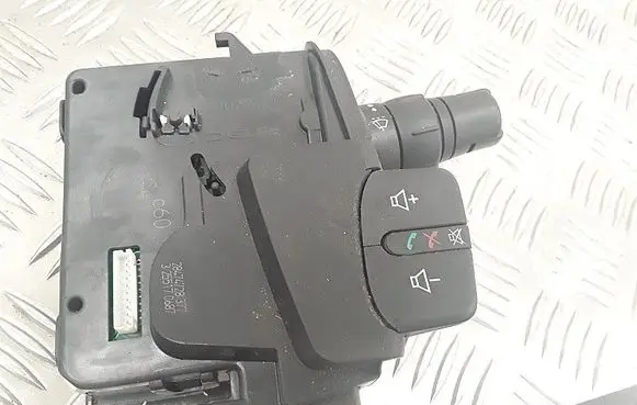 Renault Kangoo II Wiper switch 28474728