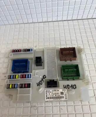 Volvo V60 Fuse module BG9T14C256HA 31327995AA 3659AF01125TP