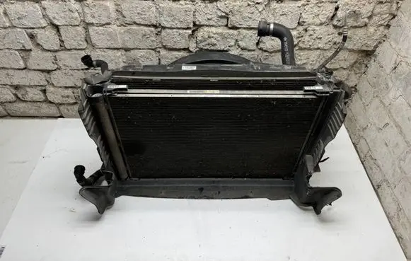 Mercedes-Benz C W205 Radiator set A0999061000 A0995002003 A0995000454