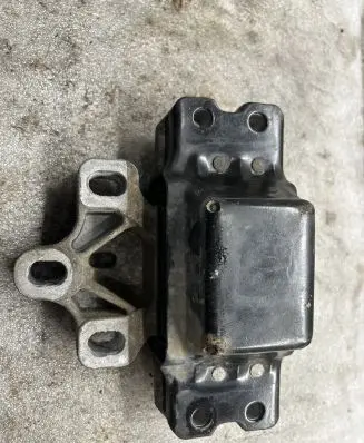 Audi A3 S3 8P Engine mount bracket 1K0199555