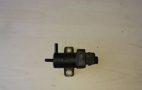Opel Movano A Turbo solenoid valve 8200762597