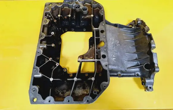 Audi A6 S6 C5 4B Oil sump 078103603AM