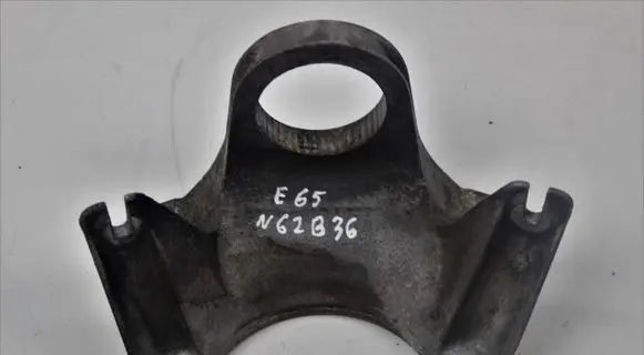 BMW 7 E65 E66 Gearbox mount 6754619