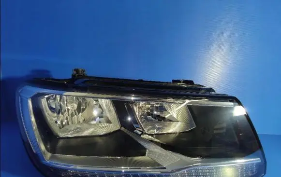 Volkswagen Tiguan Headlight/headlamp 5NB941006B