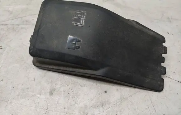 Volvo XC60 Fuse box cover 31346538