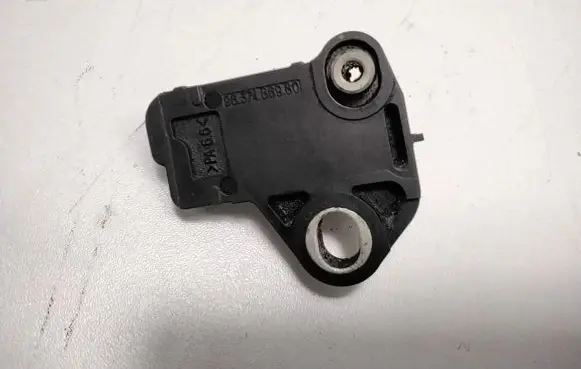 Citroen C2 Crankshaft position sensor 9637466980