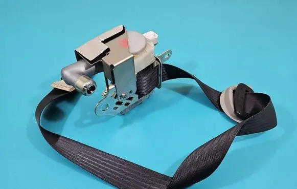 Lexus RX 330 - 350 - 400H Front seatbelt IMPRK1483962