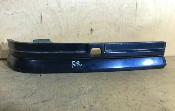 Under headlight/headlamp trim