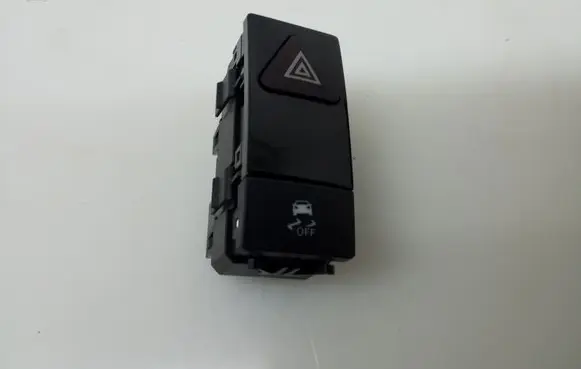 Mercedes-Benz GLK (X204) Hazard light switch A2048703658