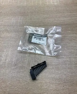 Renault Master II Windshield trim 7700838570