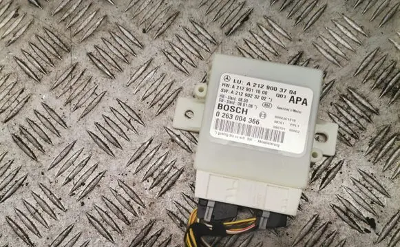 Mercedes-Benz E W212 Parking PDC control unit/module a2129003704