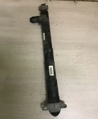 Volkswagen Tiguan Rear shock absorber/damper 5QF512009C