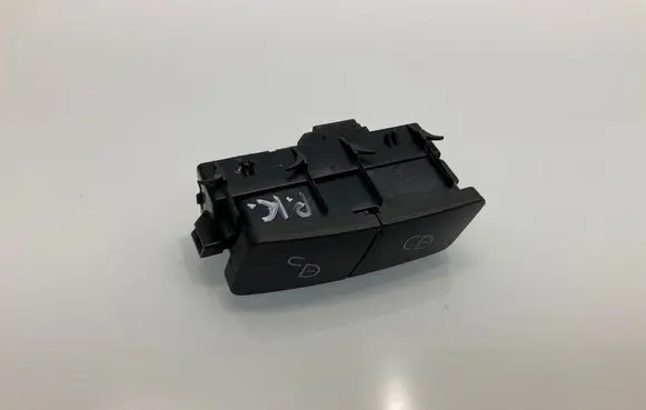 Mercedes-Benz E C207 W207 Central locking switch button A2048706310 03151600 2048706310