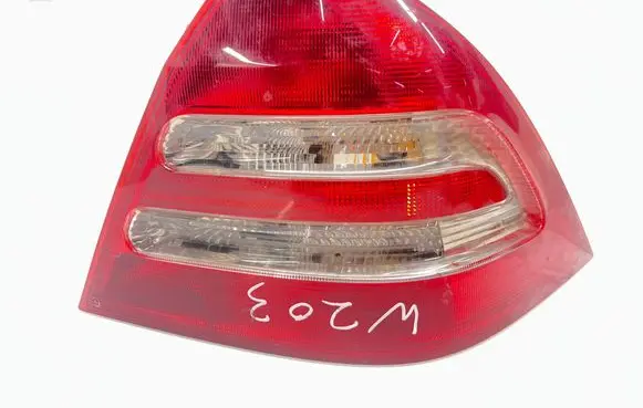 Mercedes-Benz C W203 Rear/tail lights 2038200264