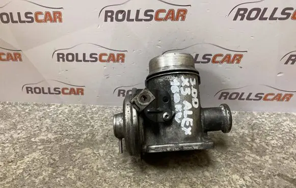BMW X5 E53 EGR valve 7789999 2826402