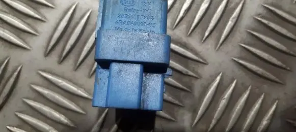 Nissan Terrano Other relay 252309F900 4RA940010-65