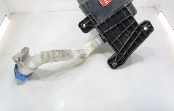 Volkswagen Golf VII Windshield washer fluid reservoir/tank 5G0955453J