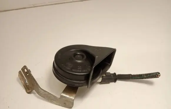 Peugeot 308 Horn signal A046522 002408 55306