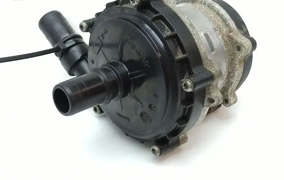 Hyundai Ioniq 5 Electric auxiliary coolant/water pump 220124S1A1 P01538D0