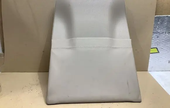 Mercedes-Benz CLS C218 X218 Seat trim A2049105301 A2049104801