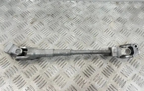 BMW 1 E81 E87 Steering column universal joint 6769157