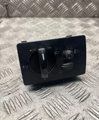 Ford Focus C-MAX Light switch 4M5T13A024AA