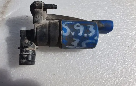 Volvo V60 Windscreen/windshield washer pump AV6113K082AA E23VB