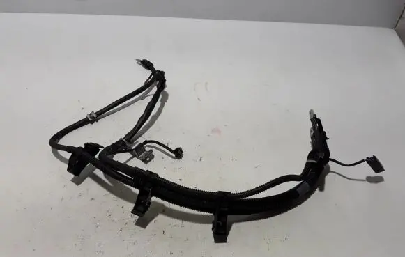 Mercedes-Benz GLA H247 Wires (starter motor) A1775401731