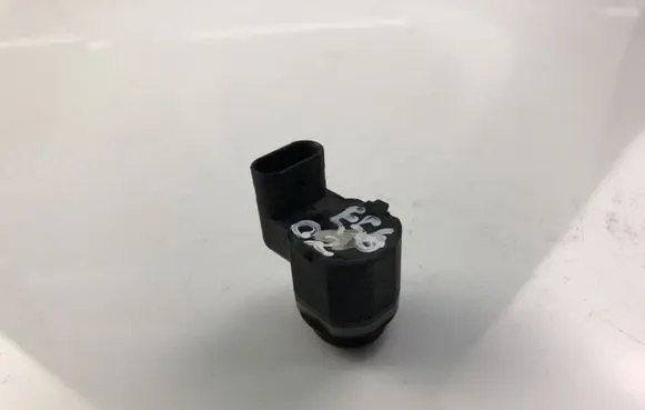 Audi A4 S4 B7 8E 8H Parking PDC sensor 31270910