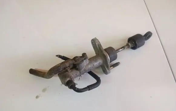 KIA Cerato Clutch master cylinder
