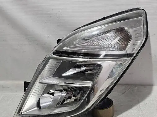 Nissan NV400 Headlight/headlamp 26060BZ50A 0301273201